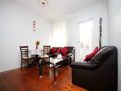 10 Fairmount Street, Lakemba