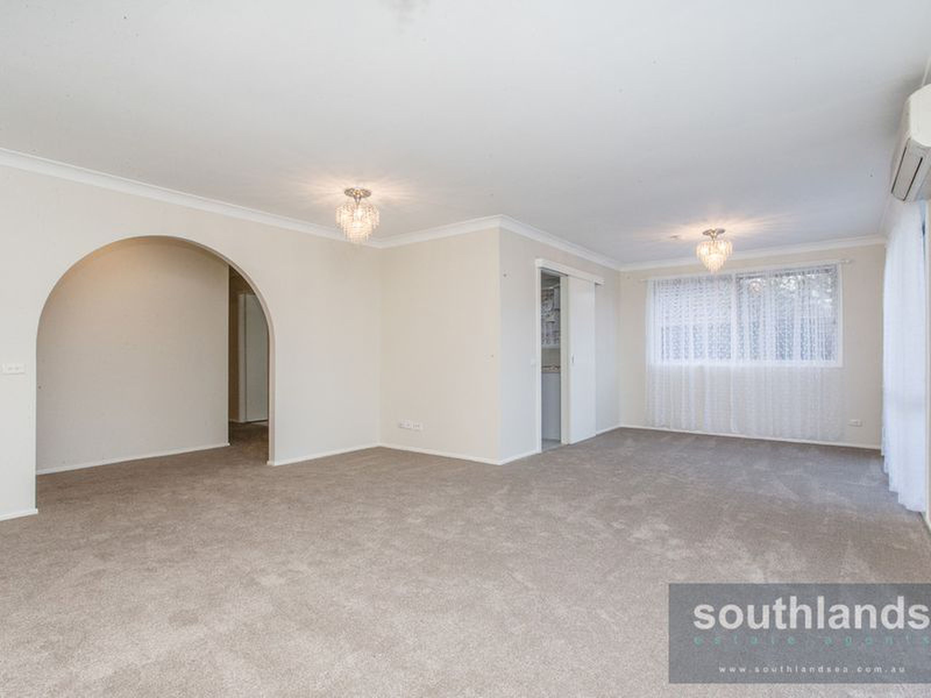 14 Lowanna Drive, SOUTH PENRITH