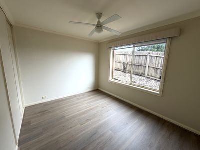 2 / 7 Landy Grove, Warrnambool