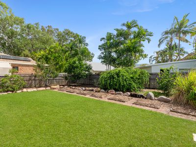 9 Cashmere Court, Annandale