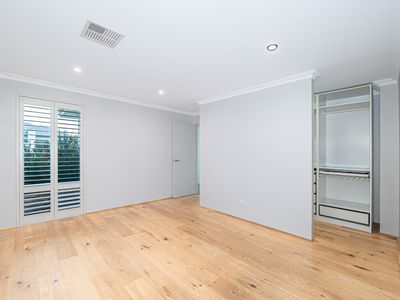 18 Plavin Street, Piara Waters