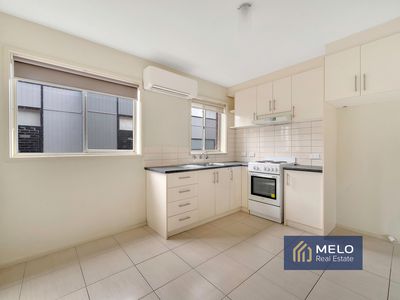 17 / 709 Barkly Street, West Footscray