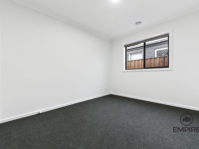 2 Sapna Pl, Clyde North