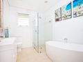 6 Lakeview Parade, Warriewood