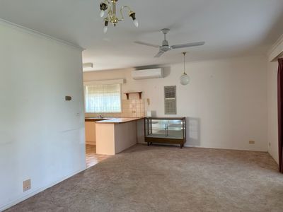 1 / 10 Thule Street, Barham