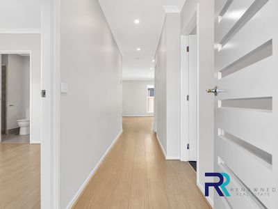 4 TAPIOCA STREET, Manor Lakes