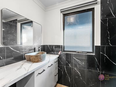 20 Ballina Way (Granny flat), Armadale