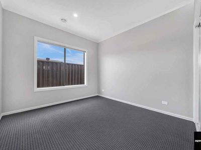 39 Wimbledon Boulevard, Strathtulloh