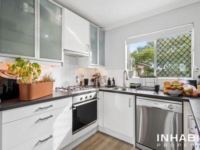 16 / 4 Kingston Avenue, West Perth
