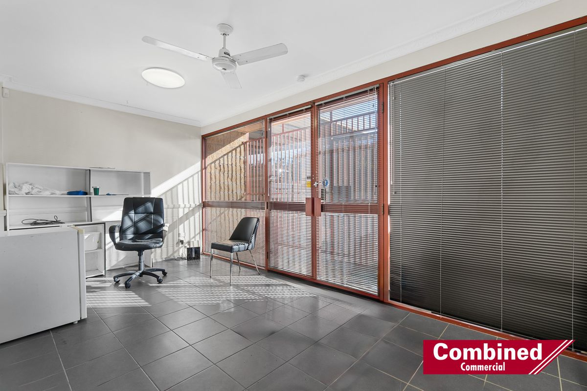 2 / 17 Bellingham Street, Narellan