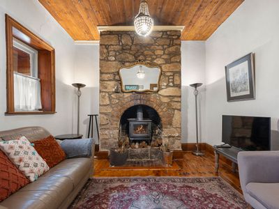 198 Princes Highway, Port Fairy