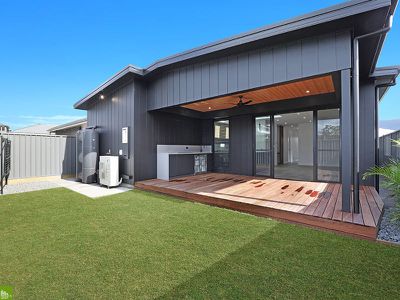 13 Sanctuary Street, Kembla Grange