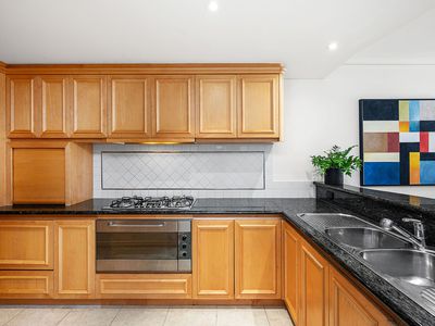 401 / 2 St Georges Terrace, Perth