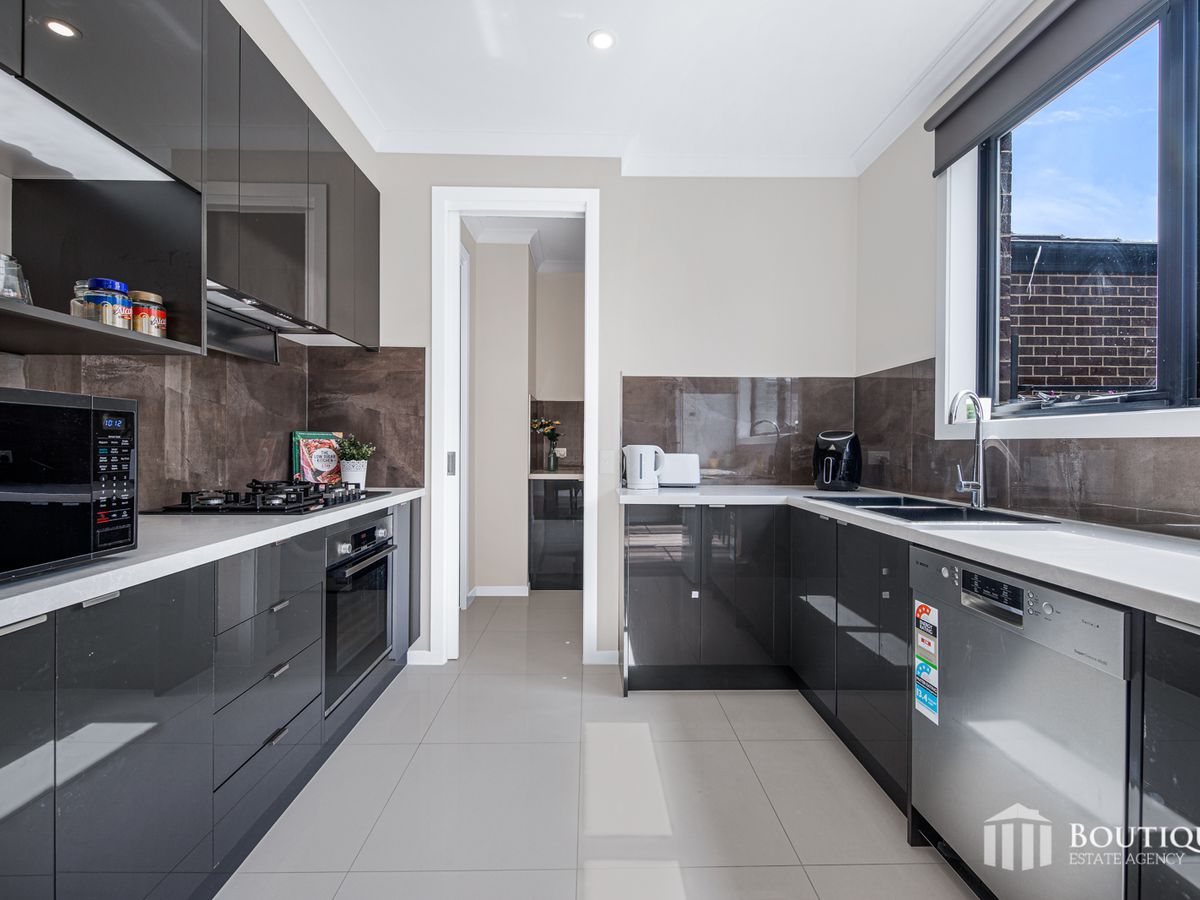 2 / 94 Dunblane Road, Noble Park