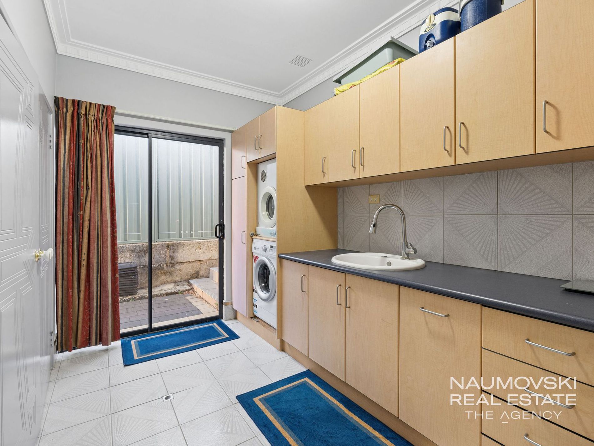 12 Meadowbank Way, Landsdale