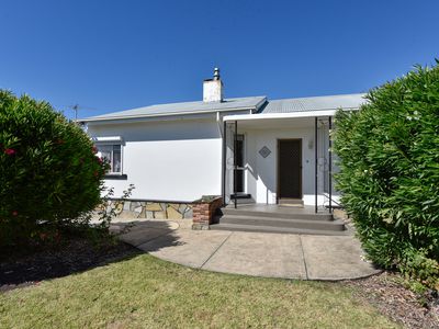 92 Lake Terrace East, Mount Gambier