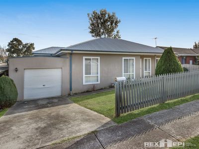 Unit 1 / 25 Henshall Street, Warragul