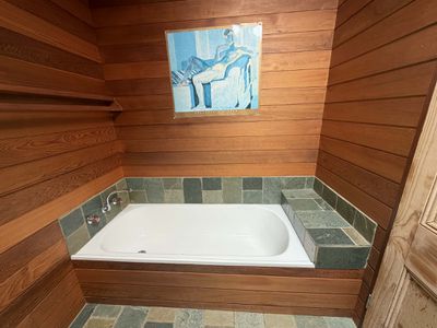 4 Bruce Street, Mallacoota