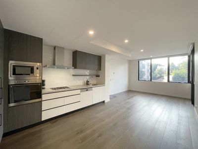 121 / 6 Cowper Street, Glebe