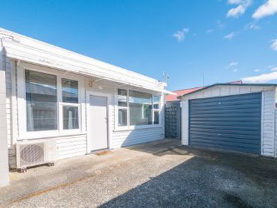 D / 28 Hargest Crescent, St Kilda