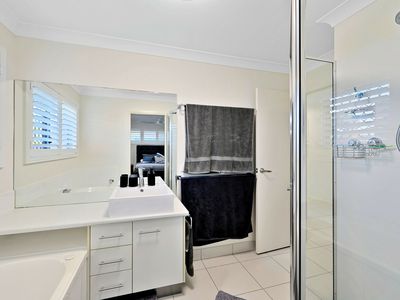 Unit 1 / 9 Robert St, Bundaberg South