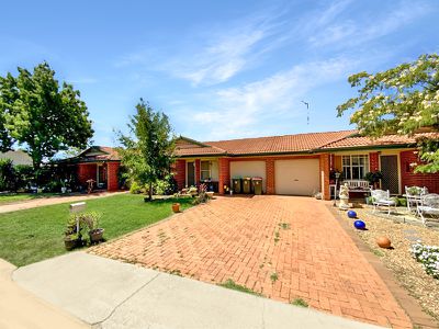 23 Queen Street , Forbes