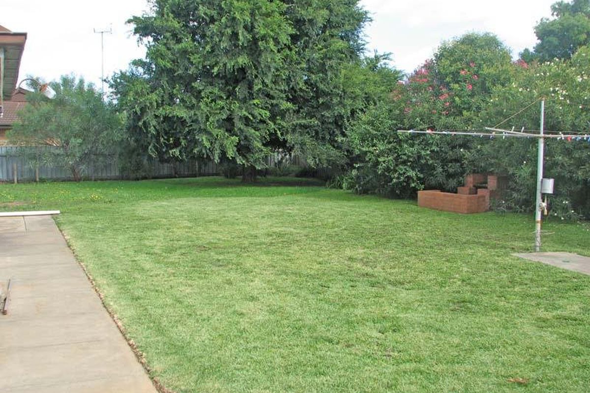 16 Saunders Street, Kyabram