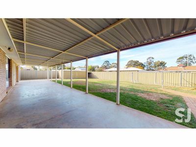 12 Kestrel Close, Dubbo