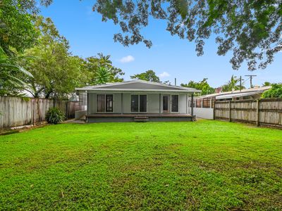 152 GREENSLOPES STREET, Edge Hill