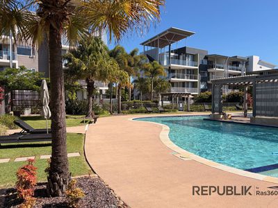 1206 / 27 BOARDWALK BOULEVARD, Mount Coolum