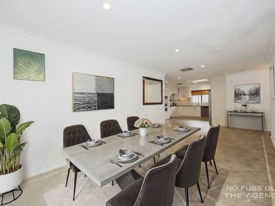 16 Ranleigh Way, Greenwood