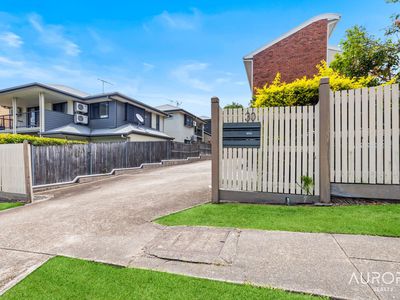 2/30 Kennington Road, Camp Hill