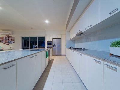105 Mossvale Drive, Wakerley