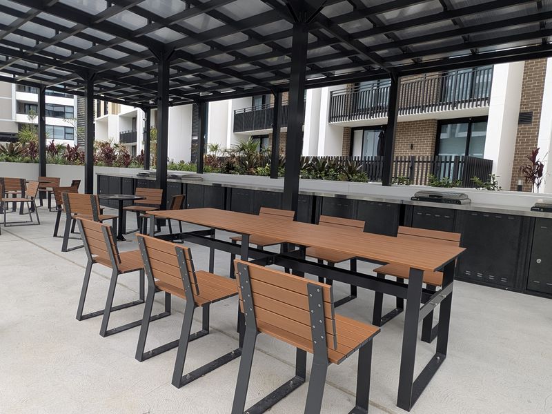 1104 / 2E Appleroth Street, Melrose Park