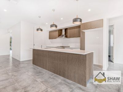 30 Bandicoot Loop, Tarneit