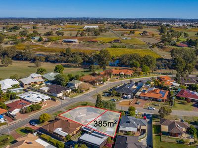 2 Winston Crescent, Viveash
