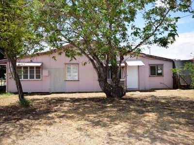 7 Pelican Street, Longreach