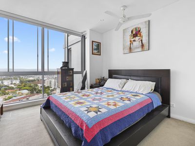 2308 / 1 Como Crescent, Southport