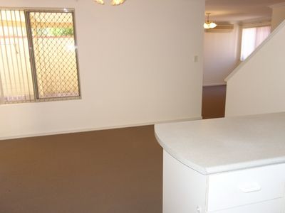 3/9 Tuart Street, Yokine