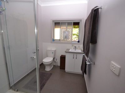 102 Lakeside Avenue, Mount Beauty