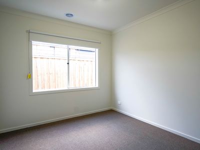 9 Warhawke Road, Aintree