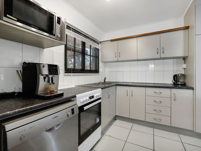 8 Dalton Street, Bungalow