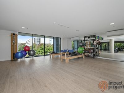 212 / 62 Constitution Avenue, Parkes