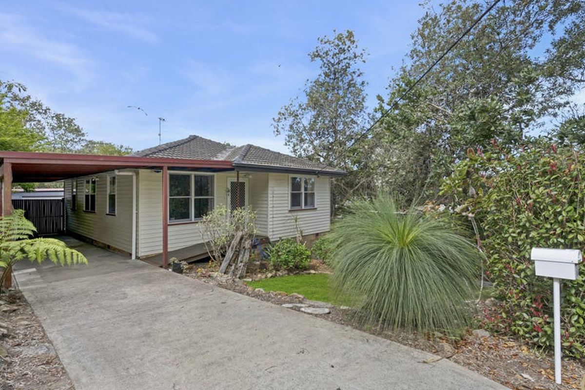 4 Huon Place, Springfield