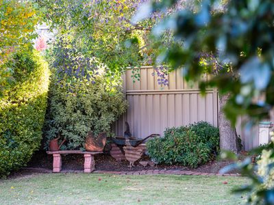 3 AVONDALE DRIVE, Wodonga