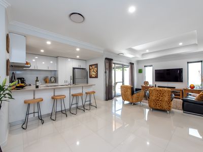 11A May Drive, Nollamara