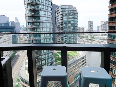 Stylish 2 Bedroom Apartment, Docklands