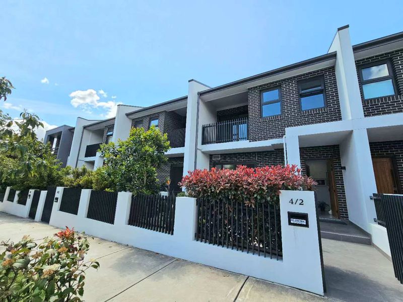 4 / 2 Wyralla Avenue, Epping