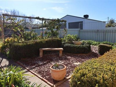 4 Bathurst  Street, Forbes