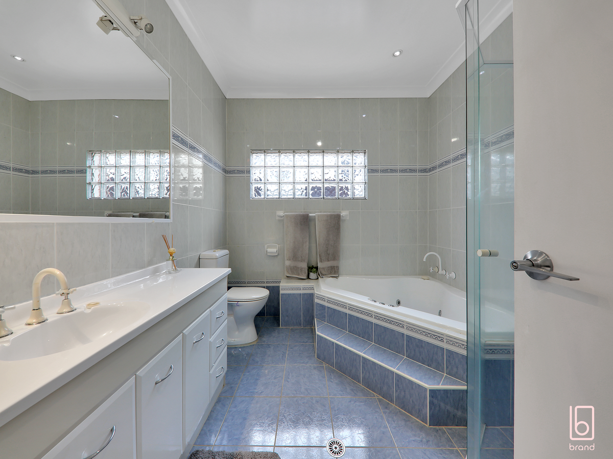 64 Tuggerawong Road, Wyongah